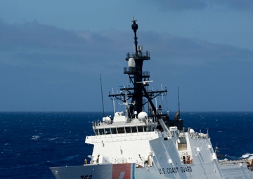USCGC Stratton (WMSL 752) transits to Rim of the Pacific 2016