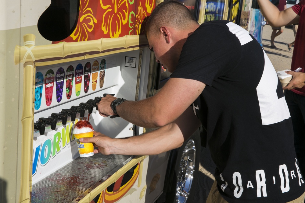 7th Marine Regiment enjoys Food Truck Festival