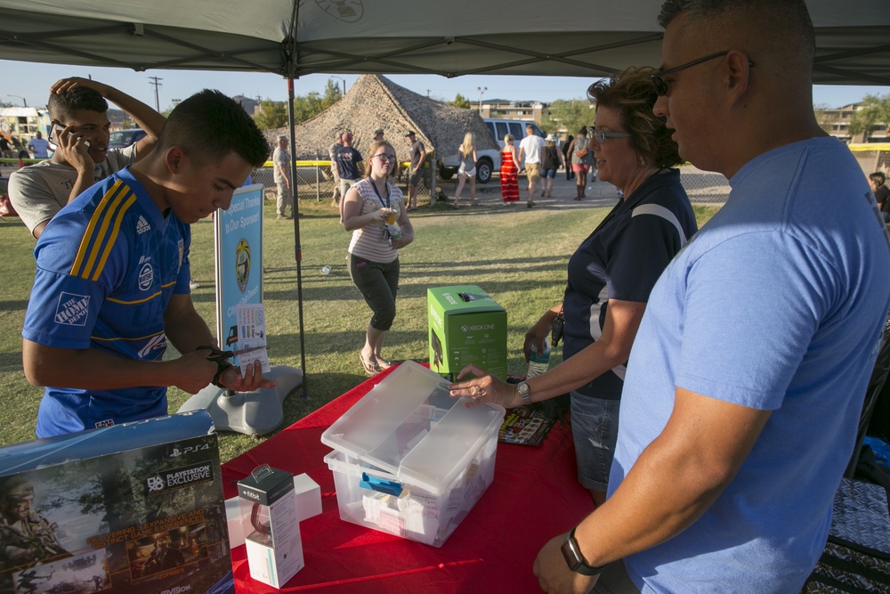 7th Marine Regiment enjoys Food Truck Festival