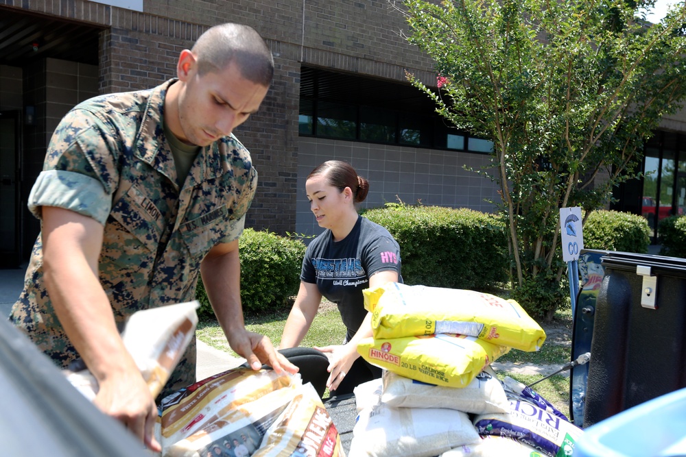 Federal food drive seeks to provide for local families