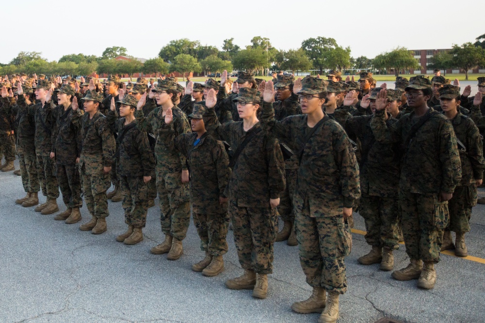 DVIDS - Images - Parris Island recruits earn title Marine [Image 4 of 6]