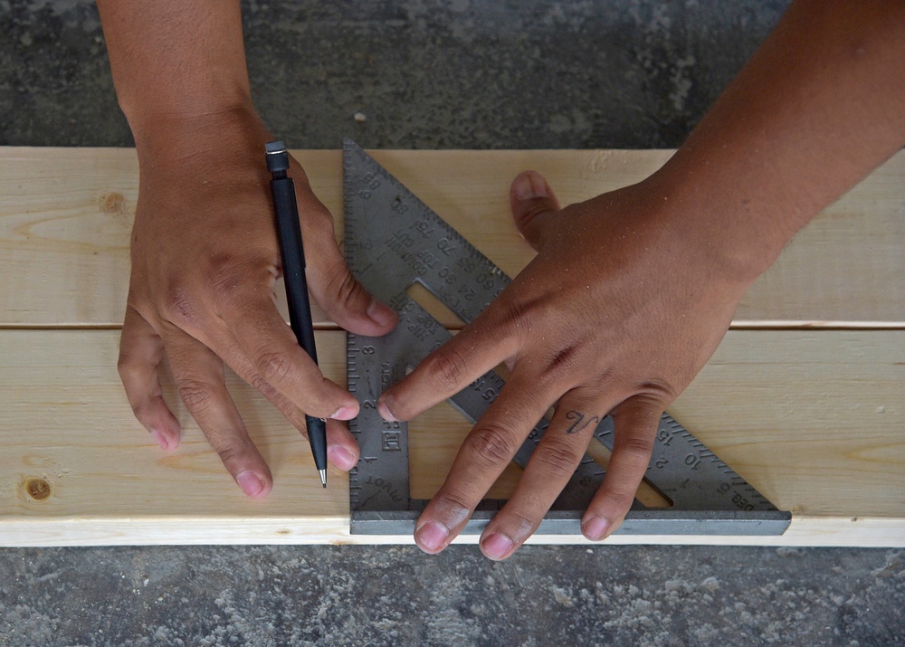 Cutting precisely