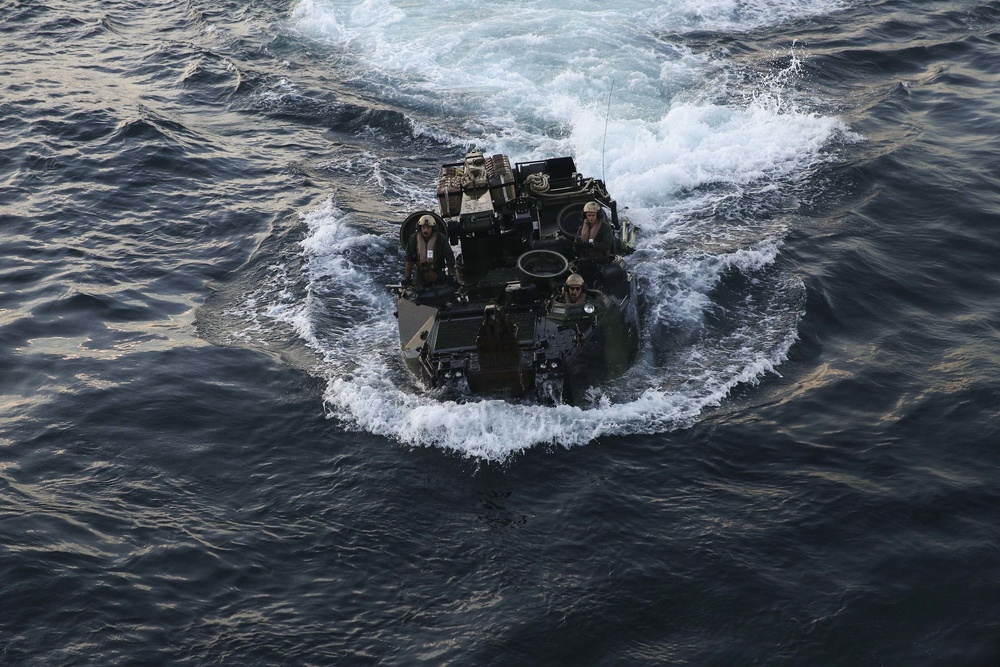 AAVs Board the USS Whidbey Island (LSD-41)