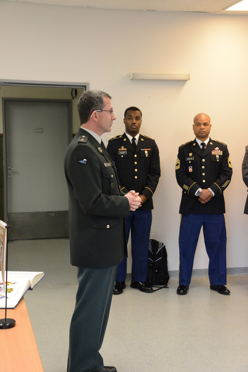 Declaration of Partnership between 39th Signal Bn and CIS Group
