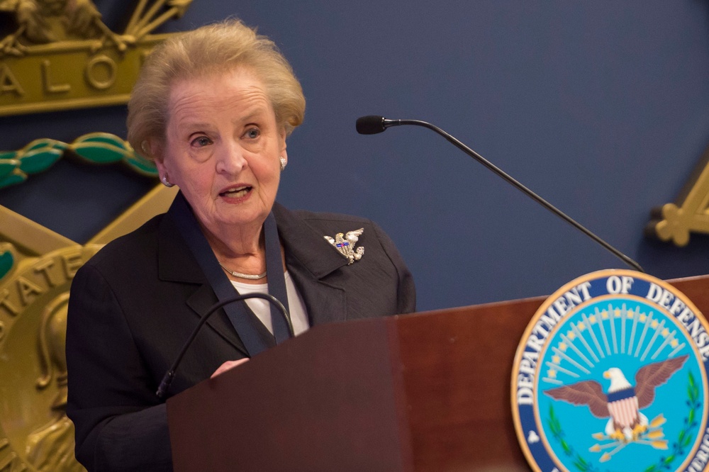 SD presents award to Madeleine Albright