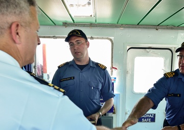 HMCS Saskatoon and HMCS Yellowknife arrive at NBSD for RIMPAC 2016