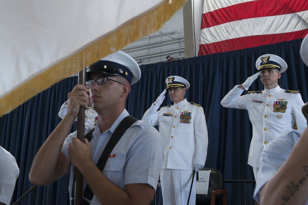 Coast Guard Air Station Clearwater says goodbye, welcomes new commander