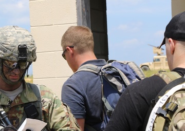 Paratroopers train to evacuate American citizens during conflicts
