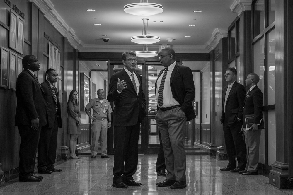 SD meets with Secretary of Transportation