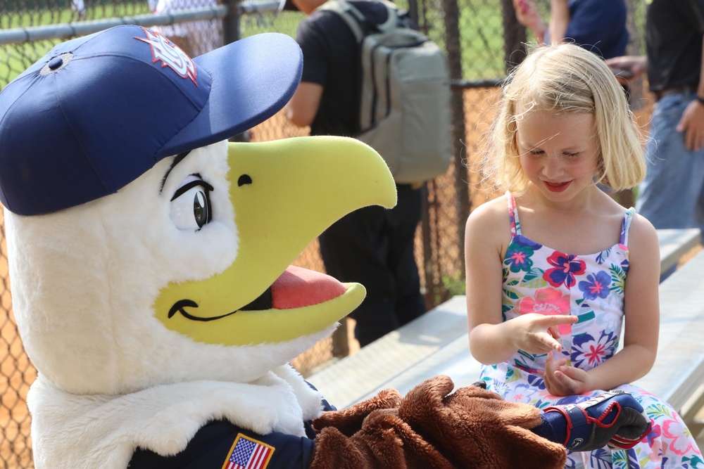 Young baseball fans, MLB Play Ball event at Ft. Bragg