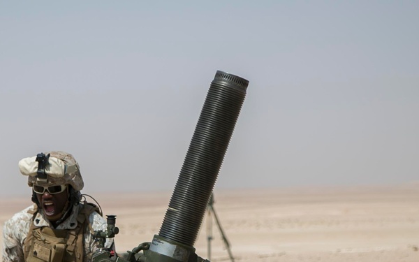 13th MEU Marines put their mortars up