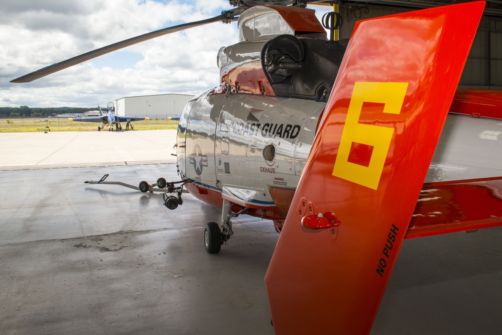 Coast Guard honors memory of fallen Marine aviator