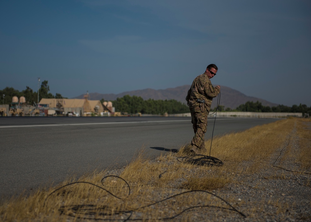 JAF CE: Tech. Sgt. Spotts repairs EALS