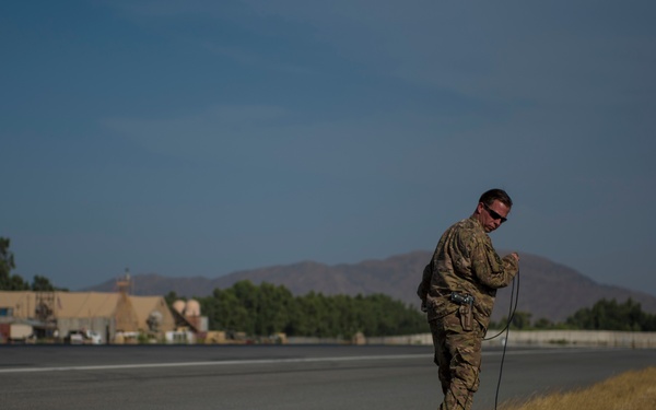 JAF CE: Tech. Sgt. Spotts repairs EALS