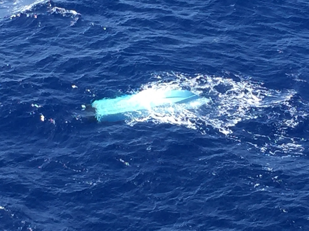 Coast Guard, Navy searching for 3 fishermen near Haleiwa, Oahu