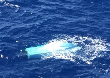 Coast Guard, Navy searching for 3 fishermen near Haleiwa, Oahu
