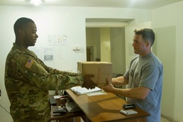 You’ve Got Mail: Army Post Office connects soldiers with home