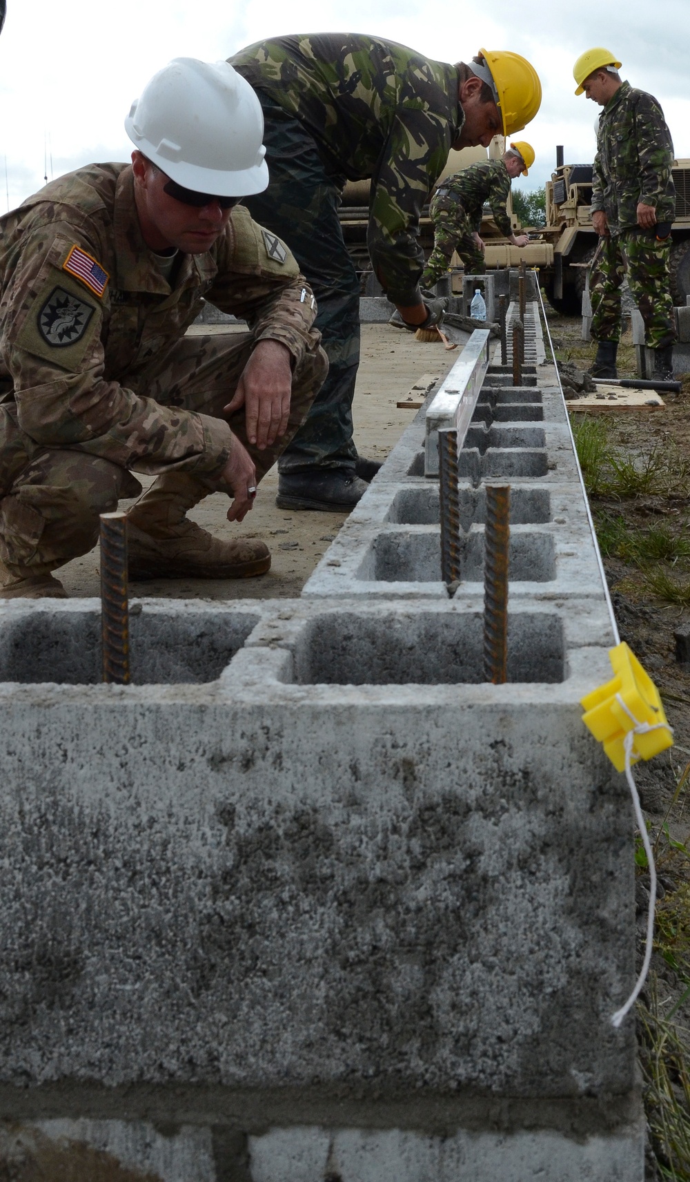 1312th Engineer Detachment, Alabama Army National Guard Performs in Romania