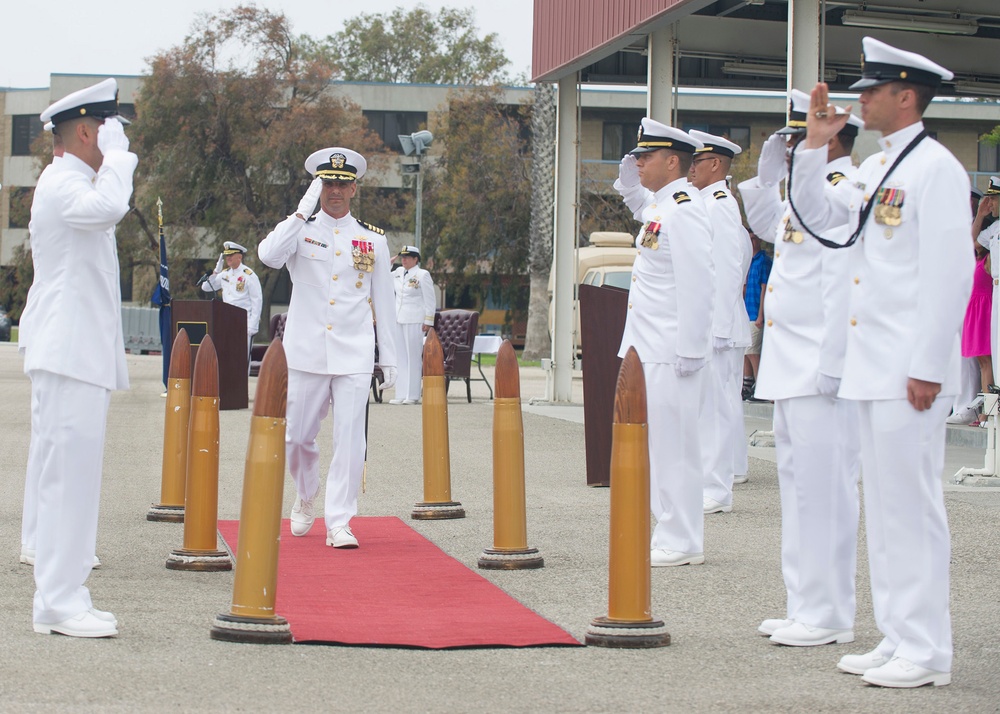 West Coast Seabees Welcome New Commodore