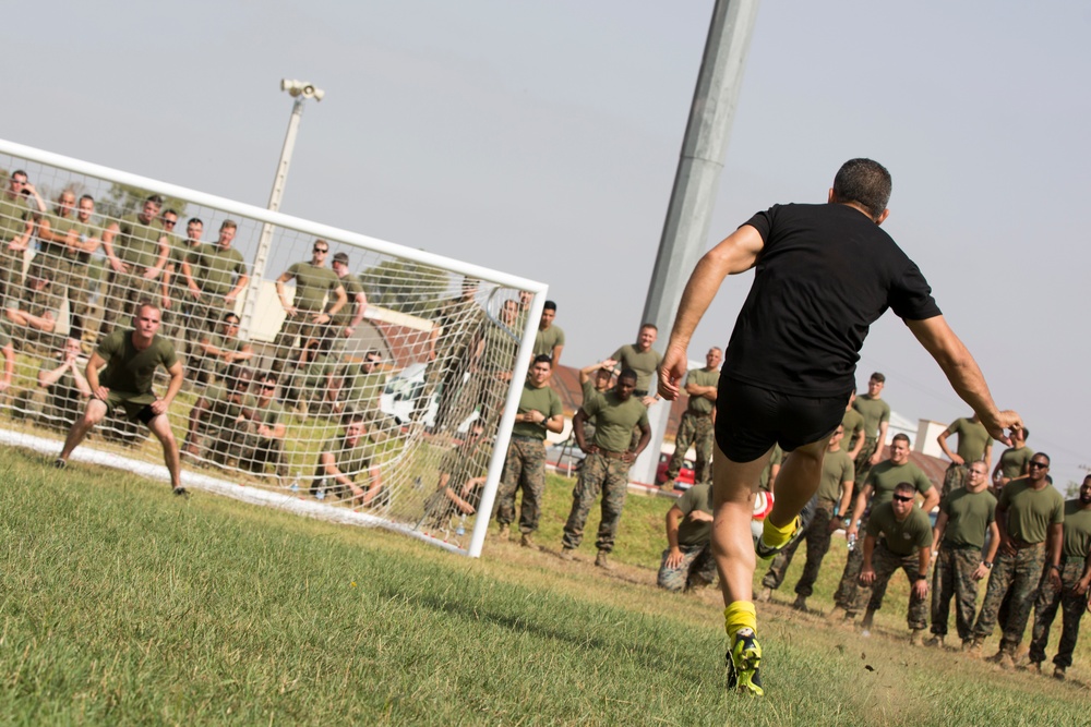 Crisis Response Marines &amp; Spanish tough it out at Commanders Cup