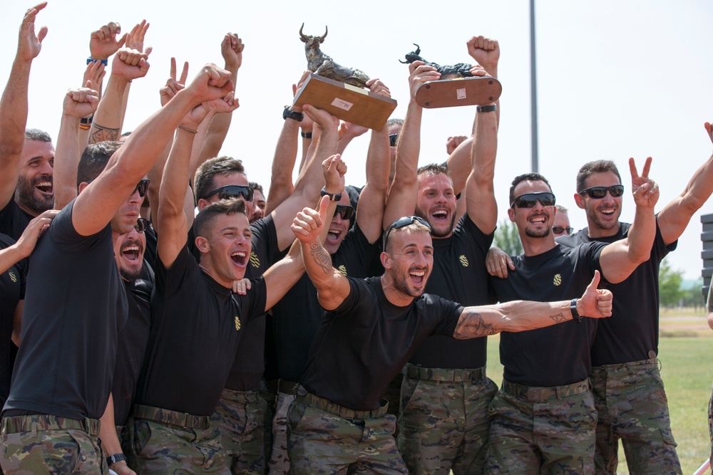 Crisis Response Marines &amp; Spanish tough it out at Commanders Cup