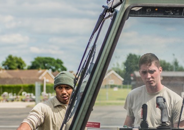 Missouri Airmen arrive in England for training