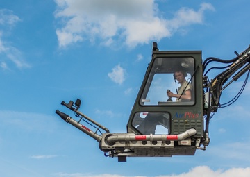 Missouri Airmen arrive in England for training