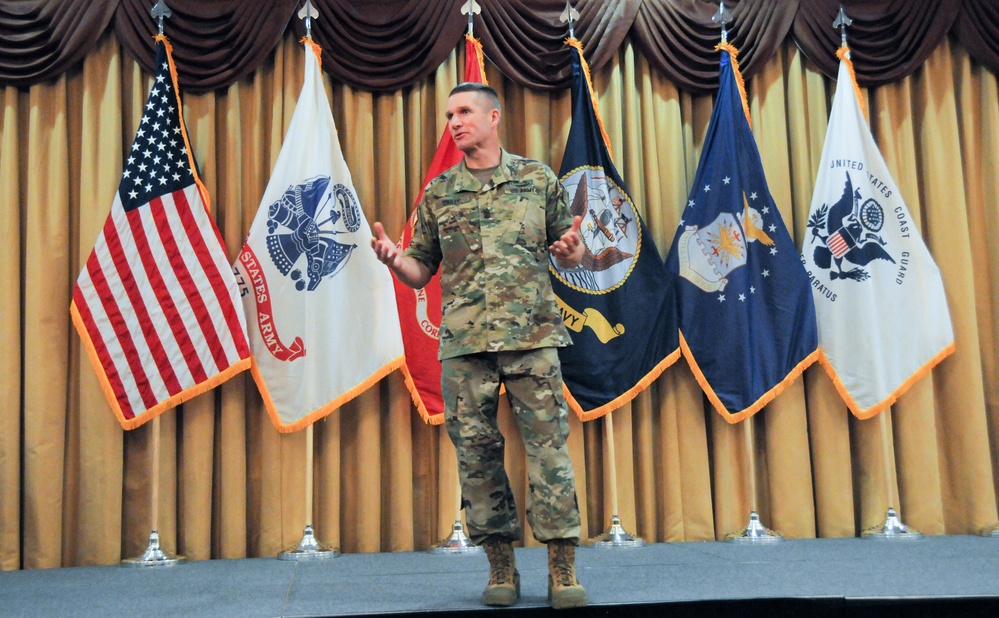SMA Dailey visits Joint Base McGuire-Dix-Lakehurst
