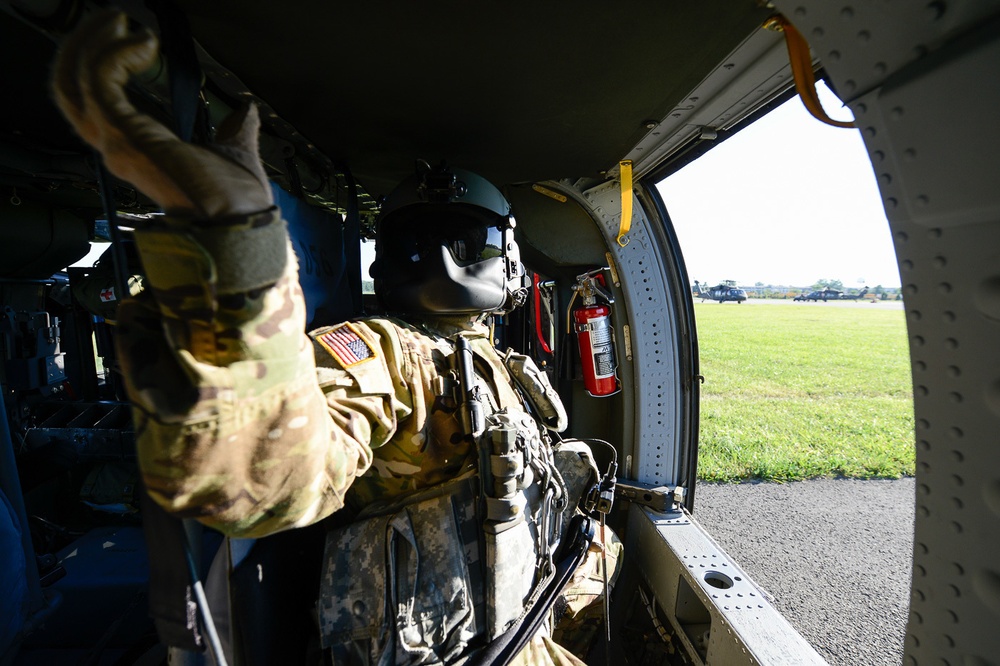 Army Reserve Aviation Command (ARAC) conducts joint MEDEVAC training with the 19th Engineer Battalion