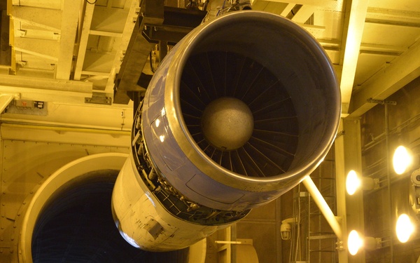 Team JSTARS keeps 'em flying