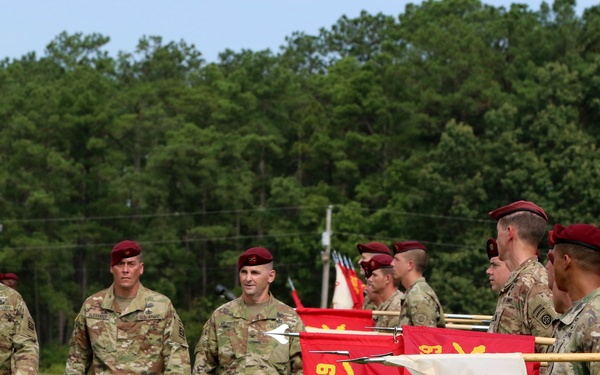 82nd ABN DIVARTY changes with a boom