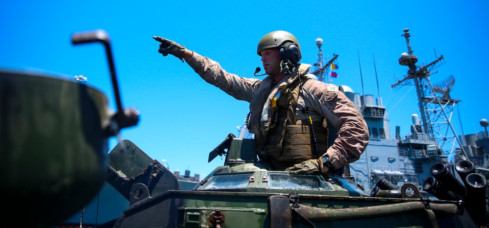 Floating tanks entering Mexican Ship