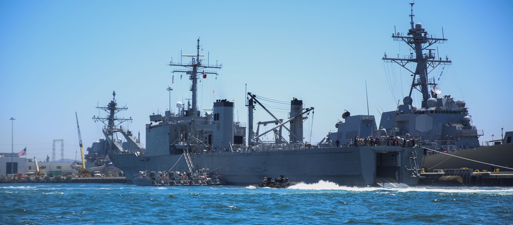 Floating tanks entering Mexican Ship