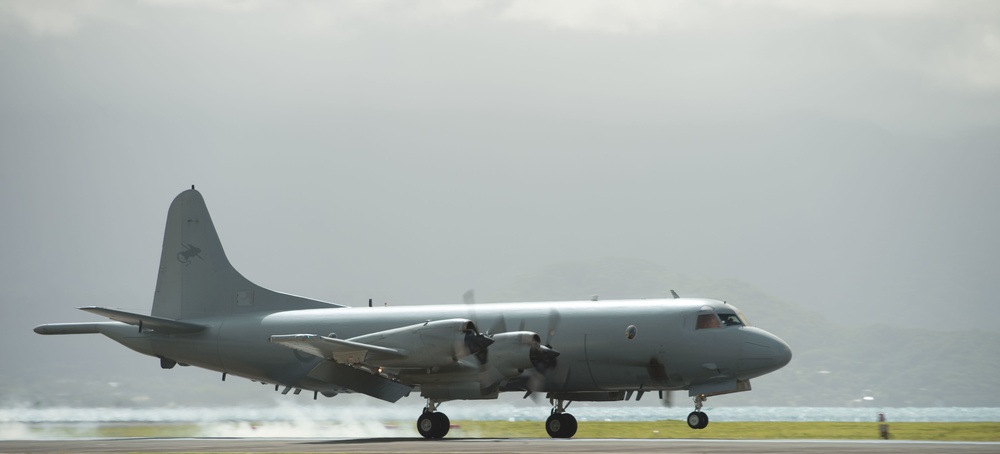 Royal Australian Air Force AP-3C Orions arrive at RIMPAC