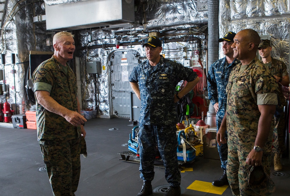 MARFORPAC Leaders visit USS Coronado during RIMPAC 2016