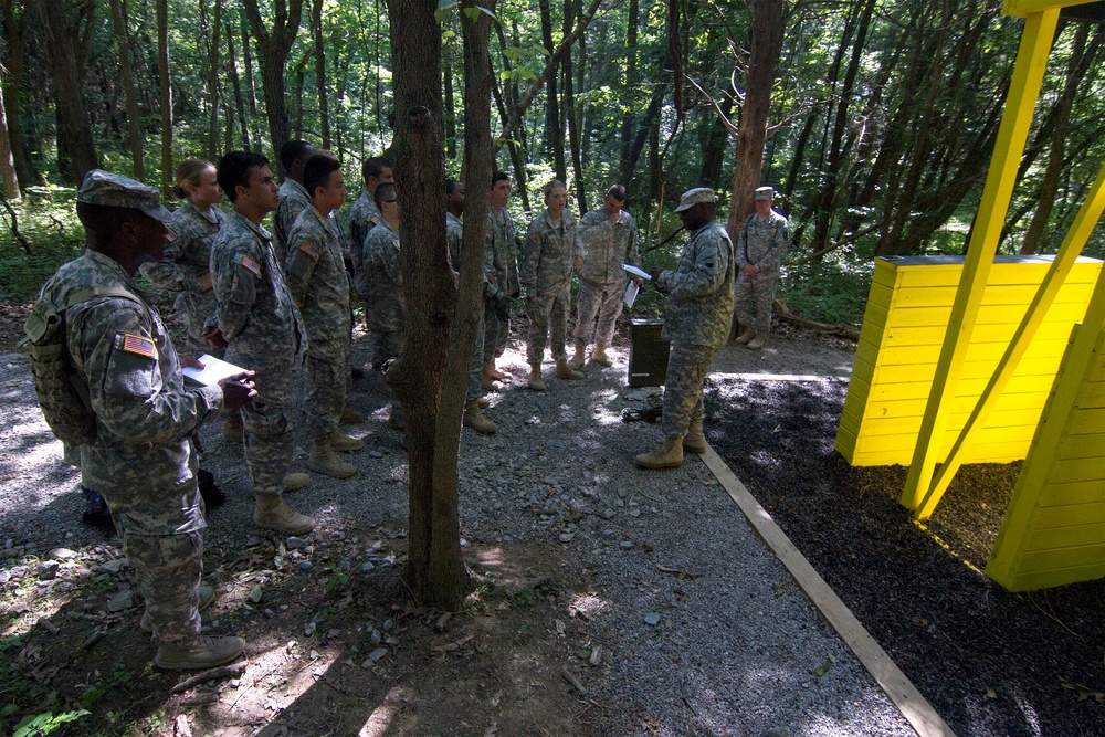 Task Force Wolf Soldier mentors leadership on Field Leaders Reaction Course