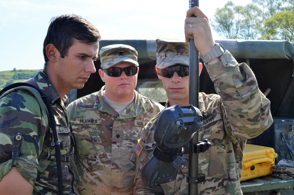 166th Engineer Company, Alabama Army National Guard, Works Side-by-Side with Romanian Military