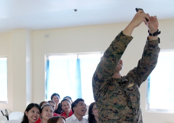 U.S. share knowledge on basic first responder skills at local hospital in the Philippines