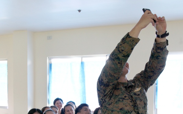 U.S. share knowledge on basic first responder skills at local hospital in the Philippines