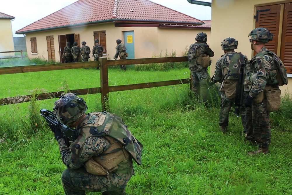 SPMAGTF-CR-AF Charlie Co executes a Platoon Offensive Attack