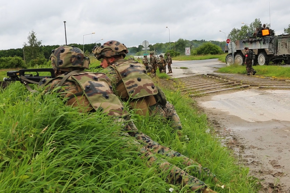 SPMAGTF-CR-AF &amp; French Army execute Combined Arms attack exercise