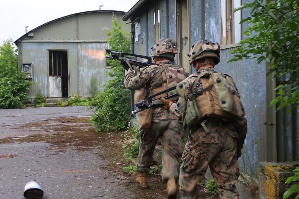 SPMAGTF-CR-AF &amp; French Army execute Combined Arms attack exercise