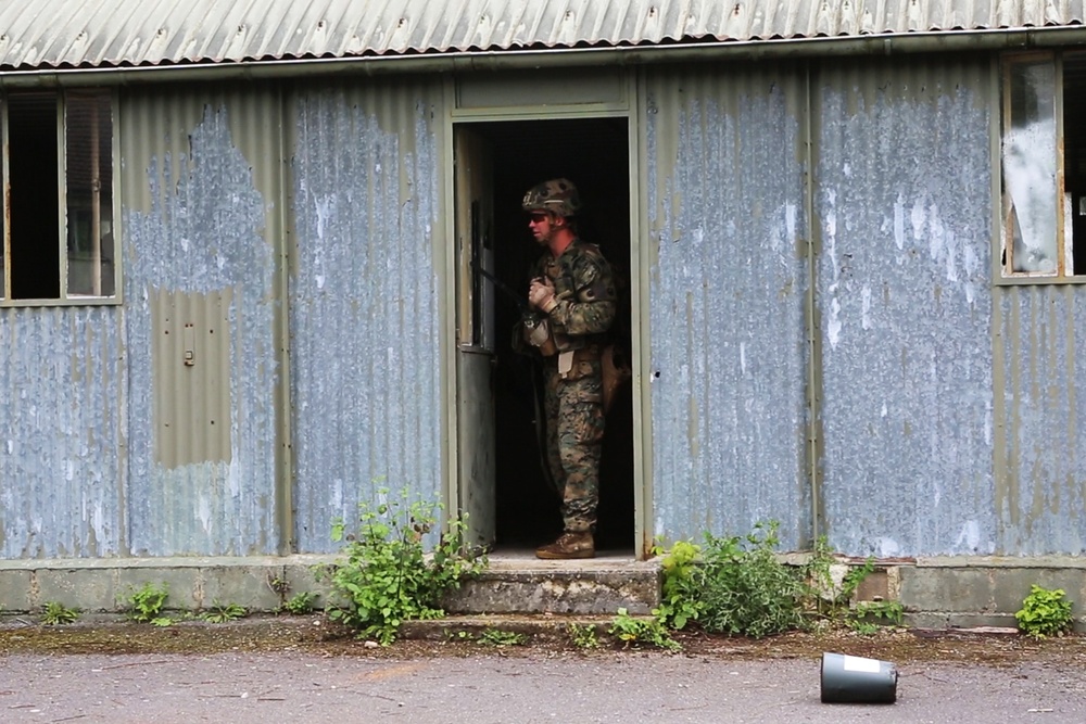 SPMAGTF-CR-AF &amp; French Army execute Combined Arms attack exercise