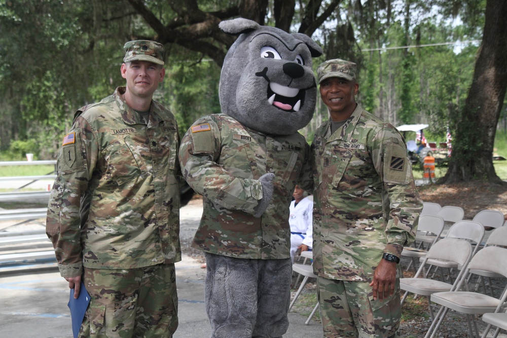 Soldiers help prepare students for upcoming school year