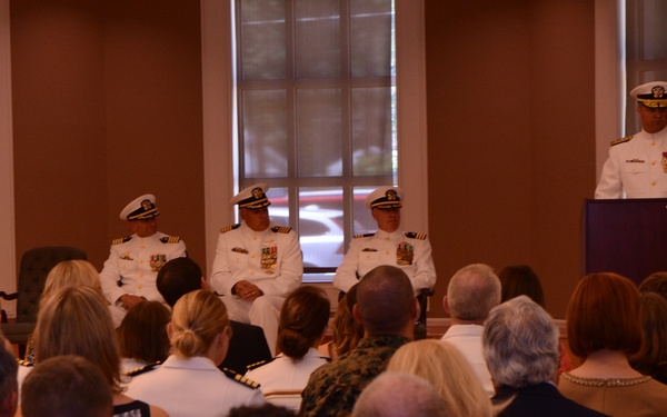 New Naval Hospital Commanding Officer Takes Helm