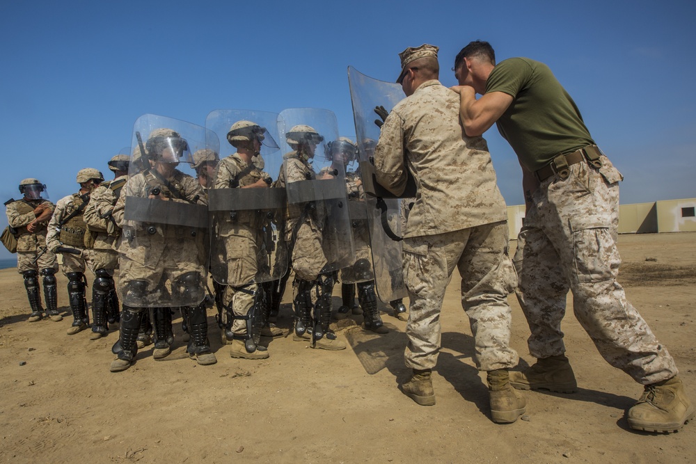 Koa Moana Marines conducts non-leathal weapons training