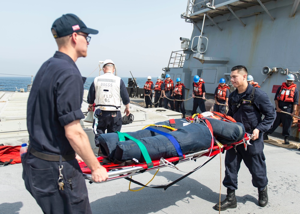 USS STOUT (DDG 55) MAN OVERBOARD DRILL