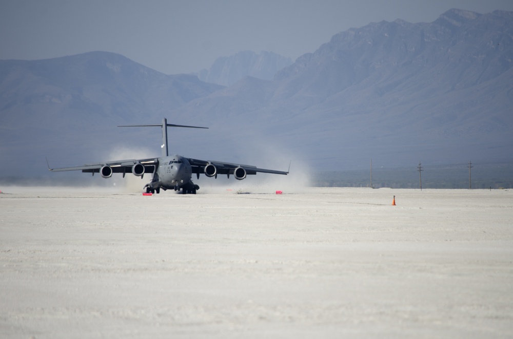 C-17 Landing on White Sands