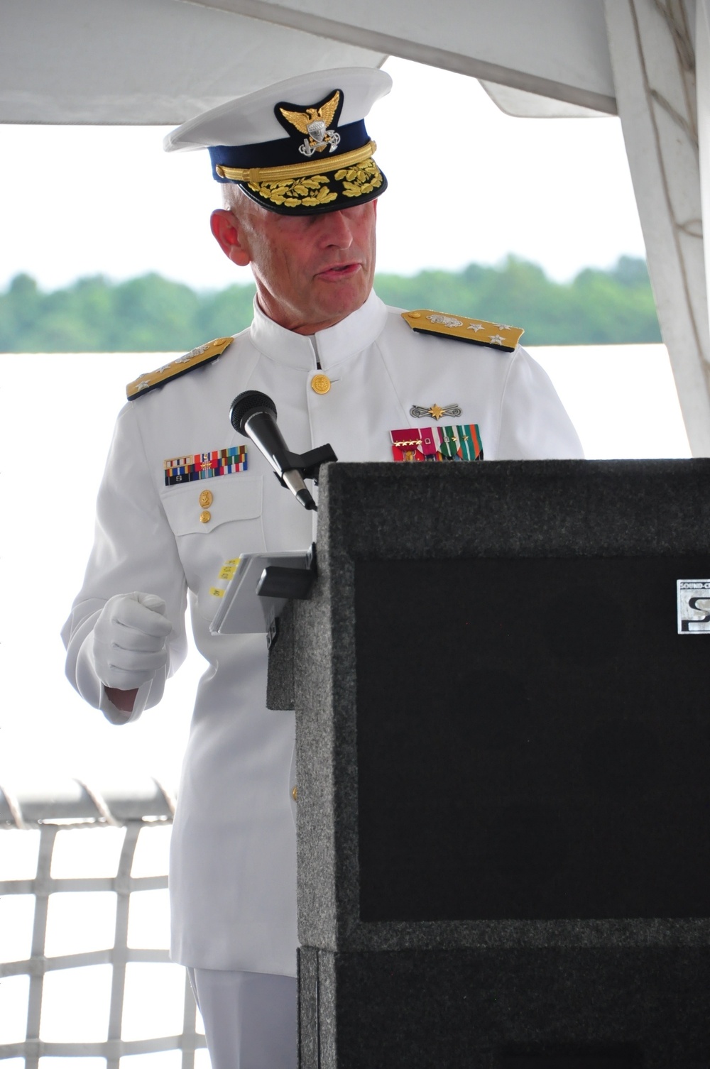 Coast Guard Cutter Legare holds change-of-command ceremony