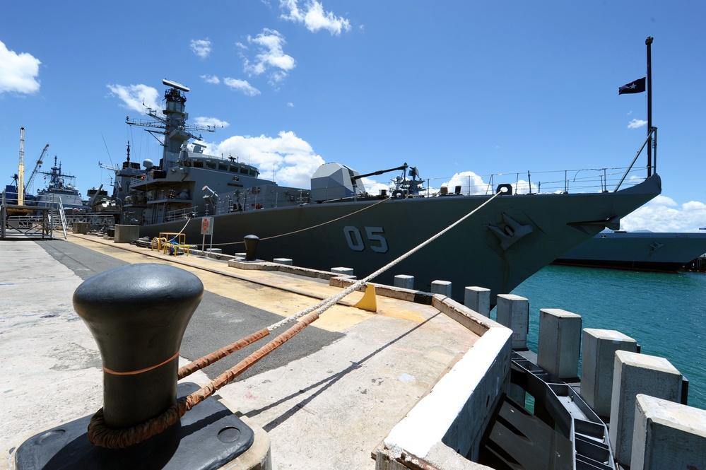 CNS Almirante Cochrane gets underway for RIMPAC